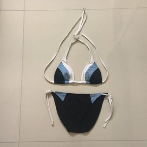 MOSSIMO by Target triangle top Bikini with ties